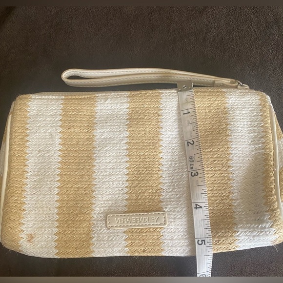 Vera Bradley wristlet - Picture 8 of 8